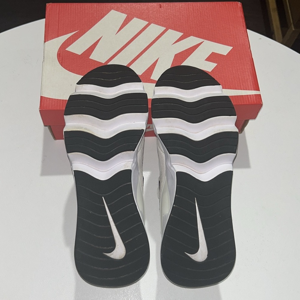 Nike RYZ 365 “White” Women’s Size 11 - Picture 7 of 9